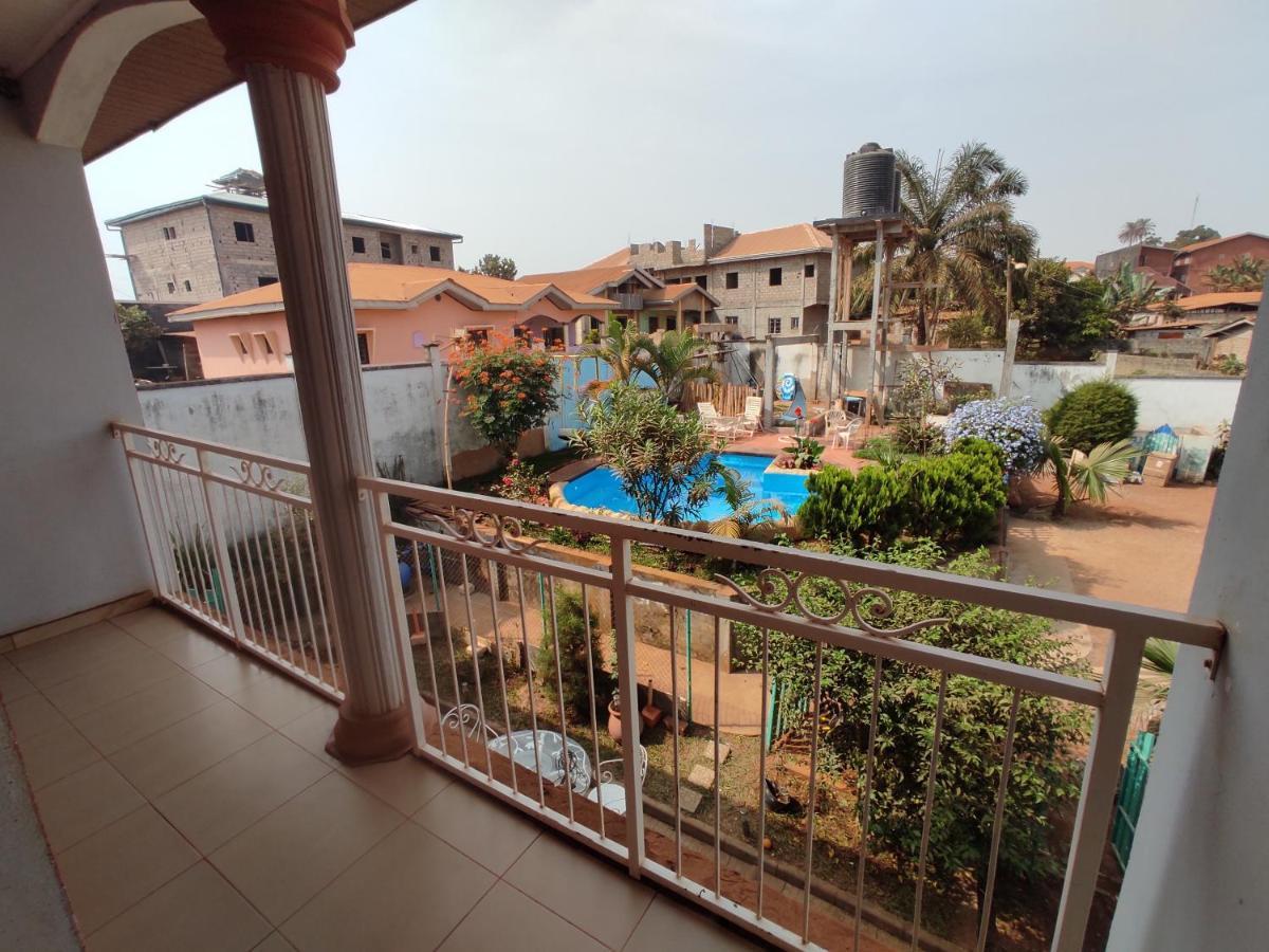 Residence Jardin Tropical Yaoundé Buitenkant foto